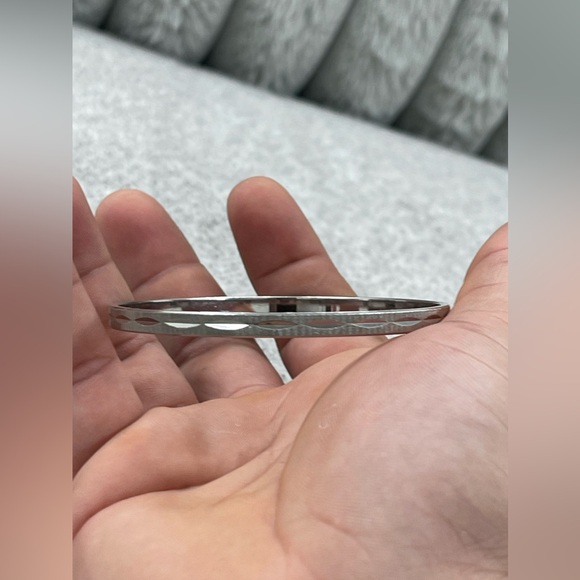 Vintage Silver Monet Bracelet - Picture 5 of 5